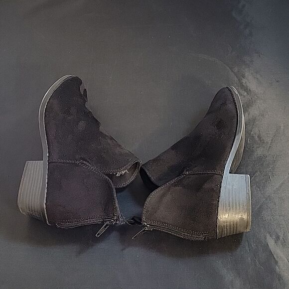 OLD NAVY G CUTOUT BASIC BACK ZIPPER CLOSURE SUEDE ROUND TOE KIDS GIRL ANKLE BOOT - Picture 10 of 15